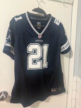 Nike Women’s  Dallas Cowboys #21 Jersey in Navy and White